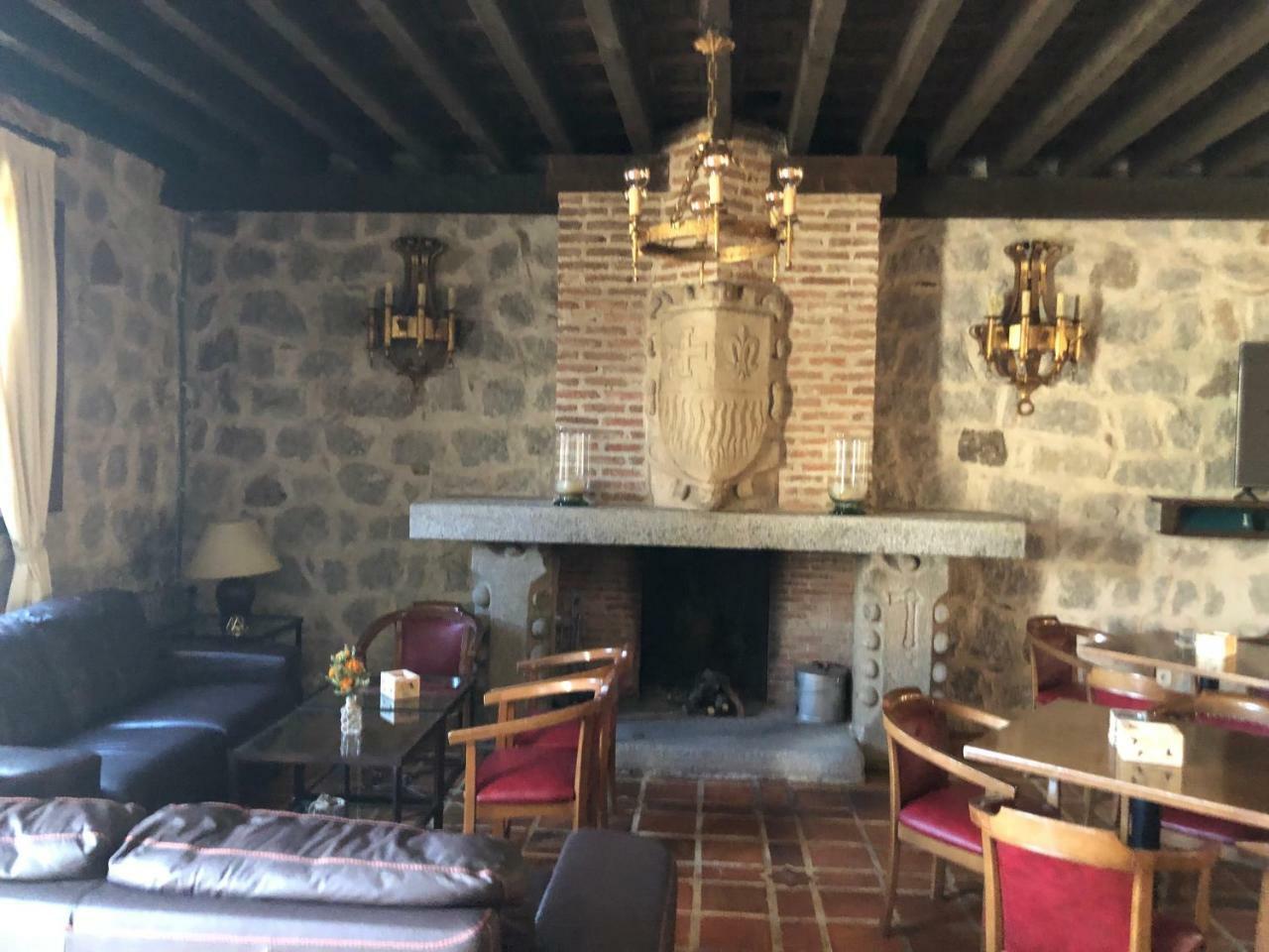 Hostal Las Paneras Ávila Exteriör bild