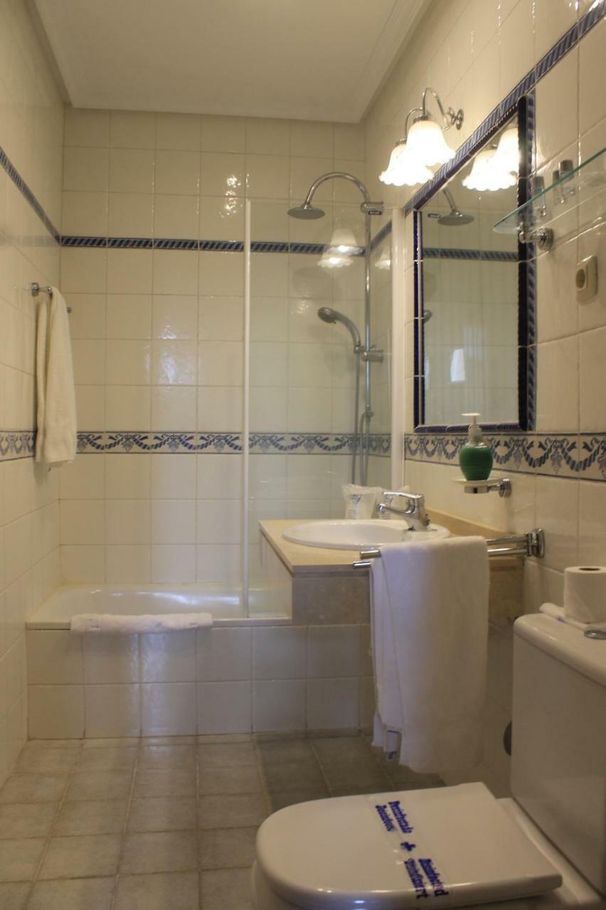 Hostal Las Paneras Ávila Exteriör bild